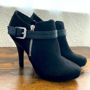 Fergalious by Fergie - Black Brianne - Leopard Heels. Never Worn. 6.5